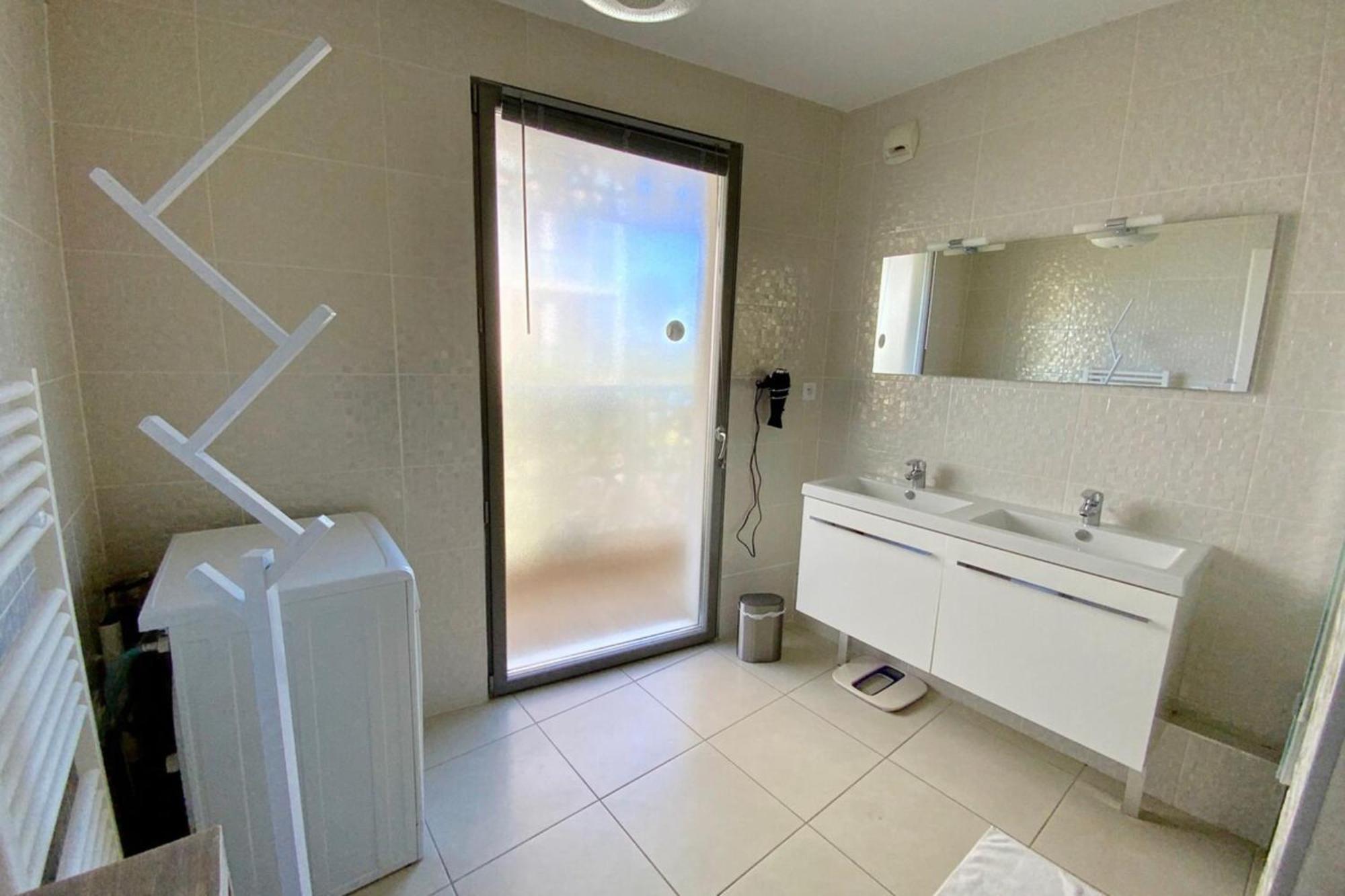 Le Sublime- Vue Climatisation Et Parking ! Apartment Montpellier Exterior photo