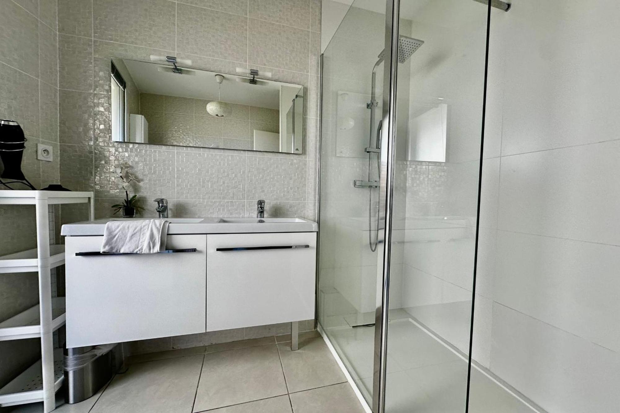Le Sublime- Vue Climatisation Et Parking ! Apartment Montpellier Exterior photo